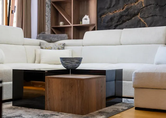 アパート Starlux Centar